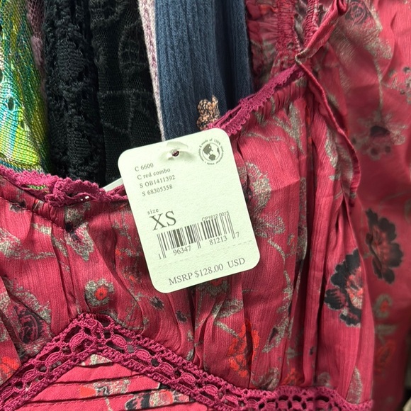 Free People Red Puff Sleeve Ruched Bodysuit NWT - Picture 2 of 2